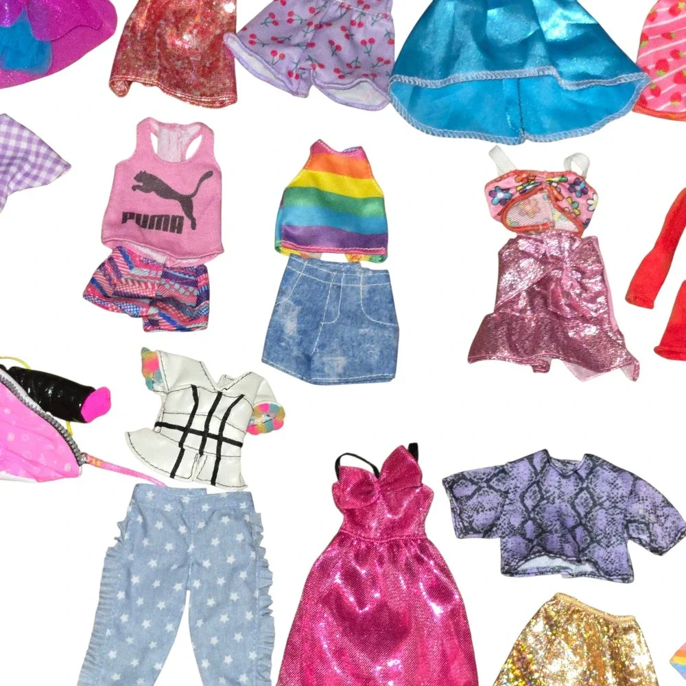 Barbie Size 78 Piece Lot Doll Clothes 45pc, Shoes 30pr. & Accessories 3pc. Kids